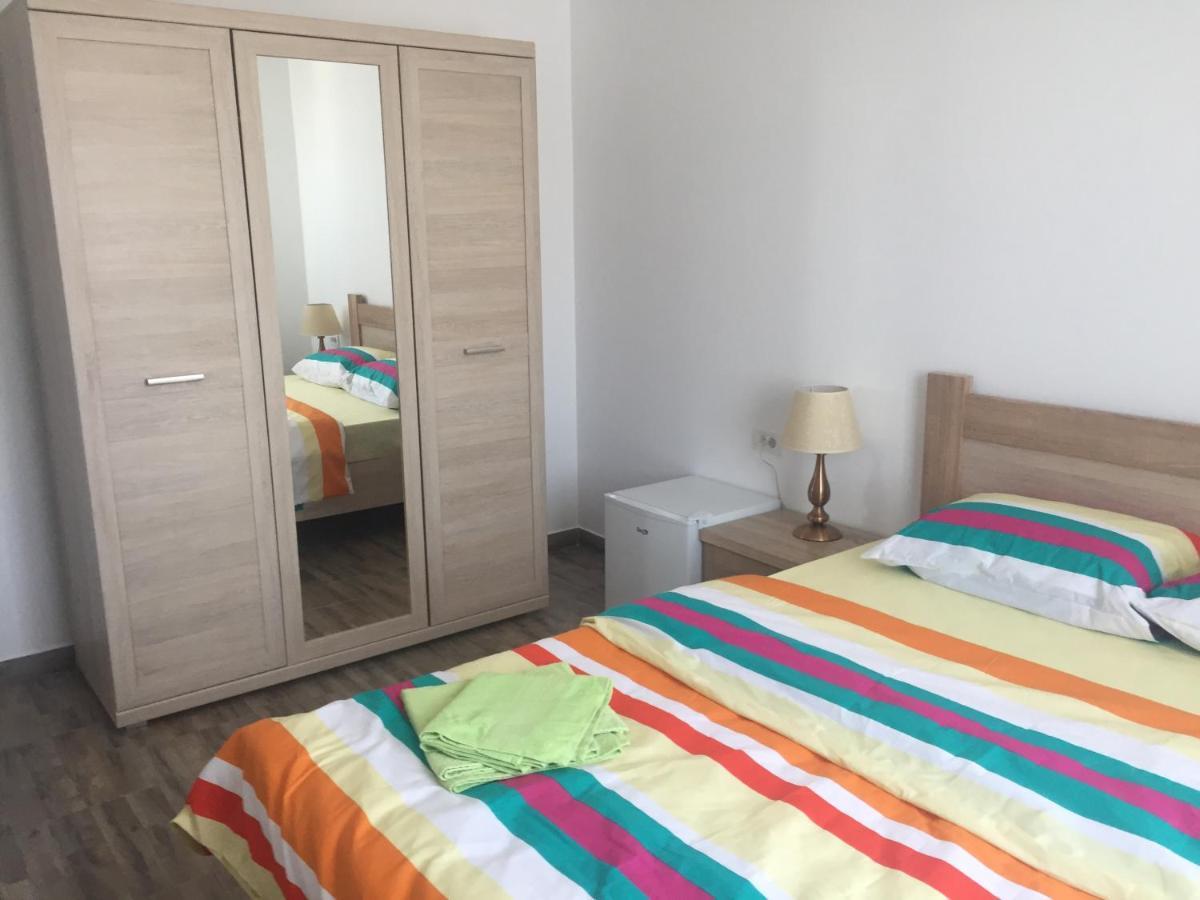 Sunshine Apartments 那沃达利 外观 照片