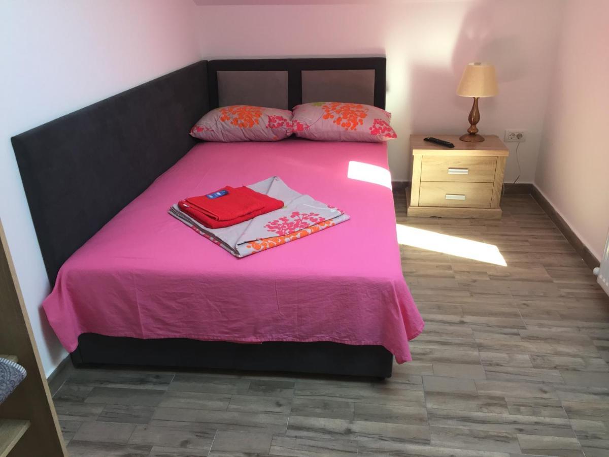 Sunshine Apartments 那沃达利 外观 照片