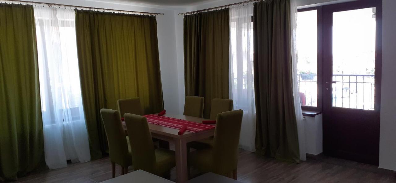 Sunshine Apartments 那沃达利 外观 照片