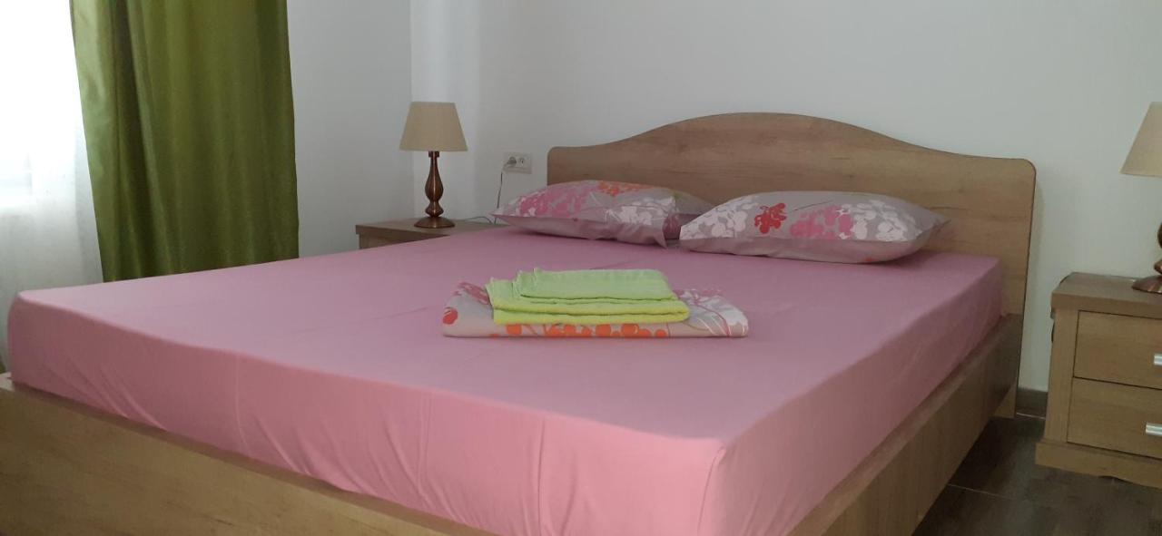 Sunshine Apartments 那沃达利 外观 照片