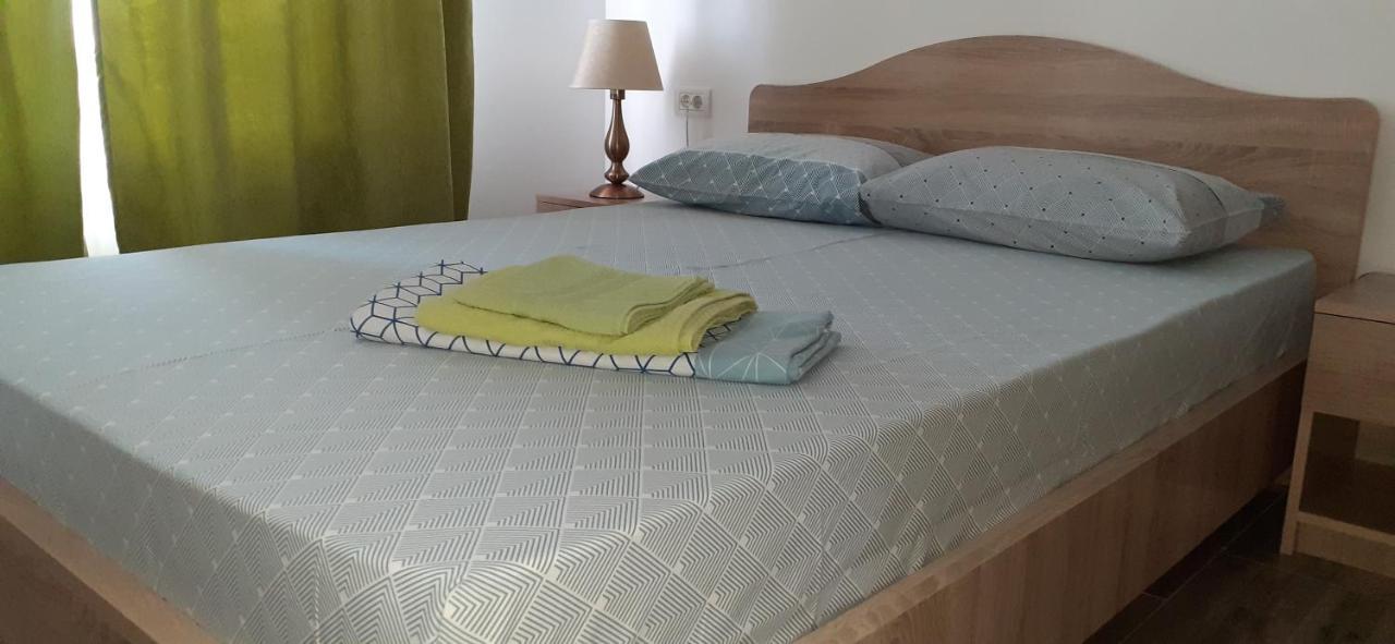 Sunshine Apartments 那沃达利 外观 照片